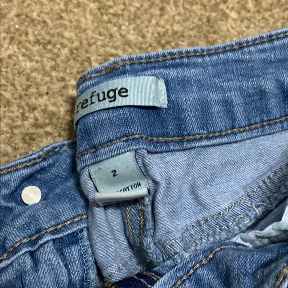 Jeans - Picture 3 of 3